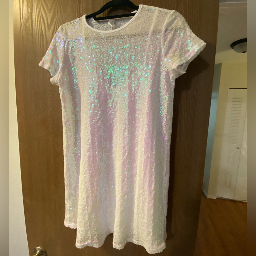 Lucy in the Sky White Iridescent Sequin T Shirt Dress